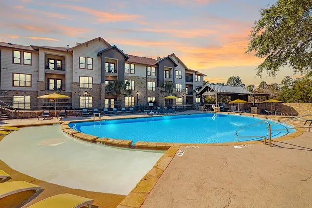 a view of outdoor space yard swimming pool and seating