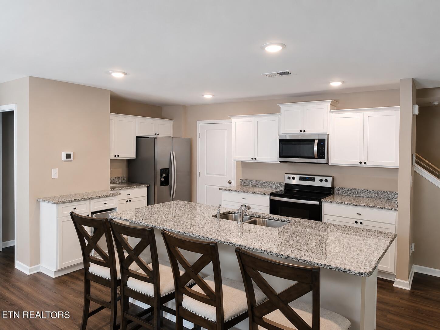 103 Belle Way Athens, TN 37303 - Photo 6 of 10 580DFDD3-D582-4C34-B2FE-42CC52F64C5E