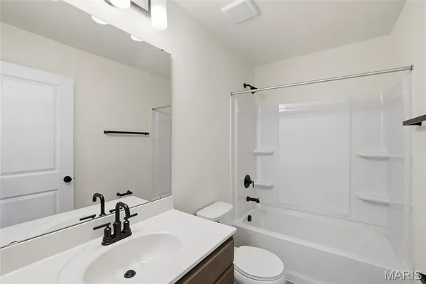 $384,900 | 511 Founders Way, Foristell, MO 63348