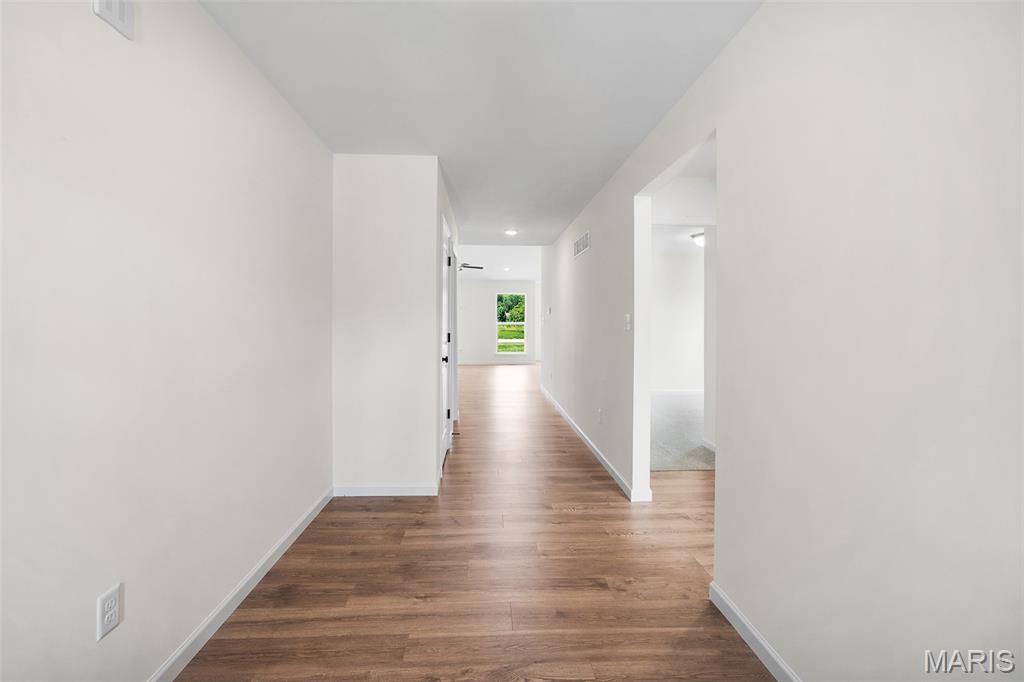 511 Founders Way Foristell, MO 63348 - Photo 3 of 26