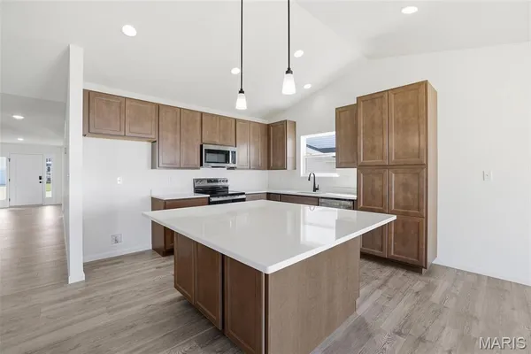 $384,900 | 511 Founders Way, Foristell, MO 63348