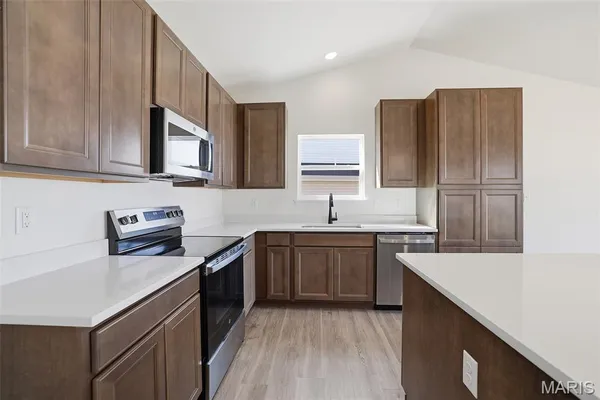 $384,900 | 511 Founders Way, Foristell, MO 63348