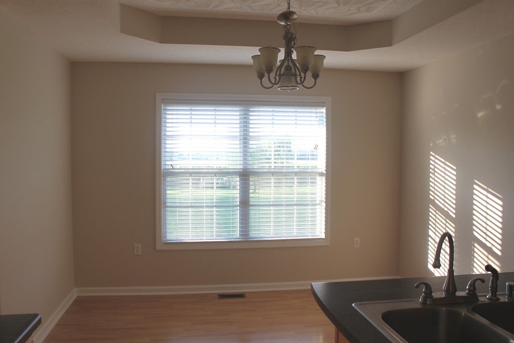 110 Jerry Dean Thomas Road Russellville, KY 42276 - Photo 6 of 32 Gallery Image 6