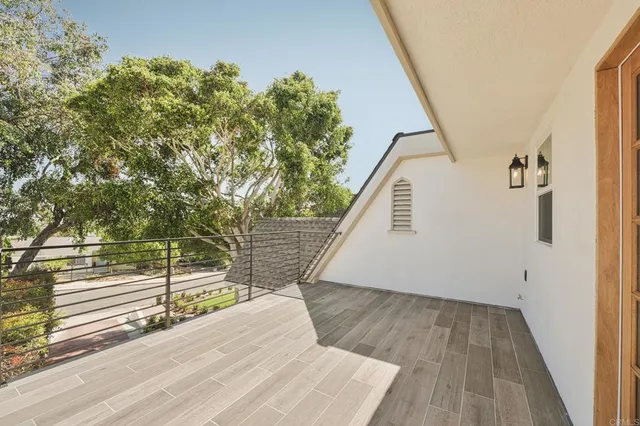 $2,599,995 | 3951 Atascadero Drive, San Diego, CA 92107