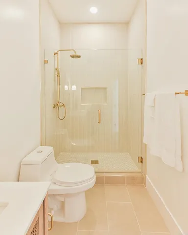 $2,599,995 | 3951 Atascadero Drive, San Diego, CA 92107