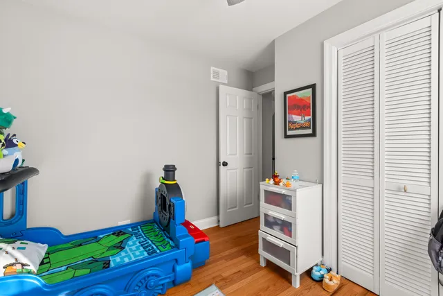 $547,300 | 8464 Gross Point Road, Skokie, IL 60077