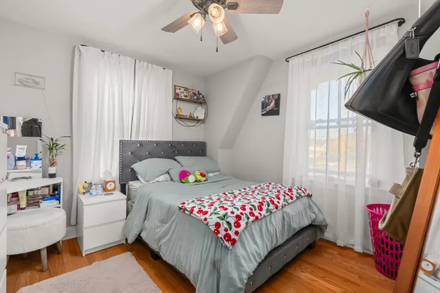 $547,300 | 8464 Gross Point Road, Skokie, IL 60077