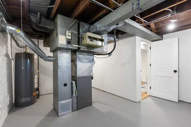 $547,300 | 8464 Gross Point Road, Skokie, IL 60077