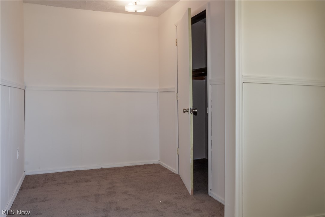 1588 Faye Road Akron, OH 44306 - Photo 10 of 33 Gallery Image 10