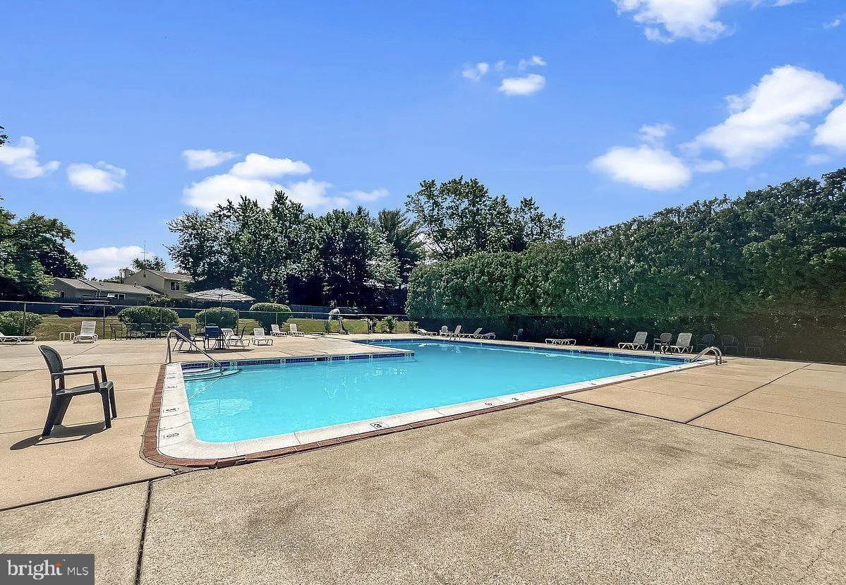 346 B Saybrook Lane Wallingford, PA 19086 - Photo 18 of 19 Community Pool