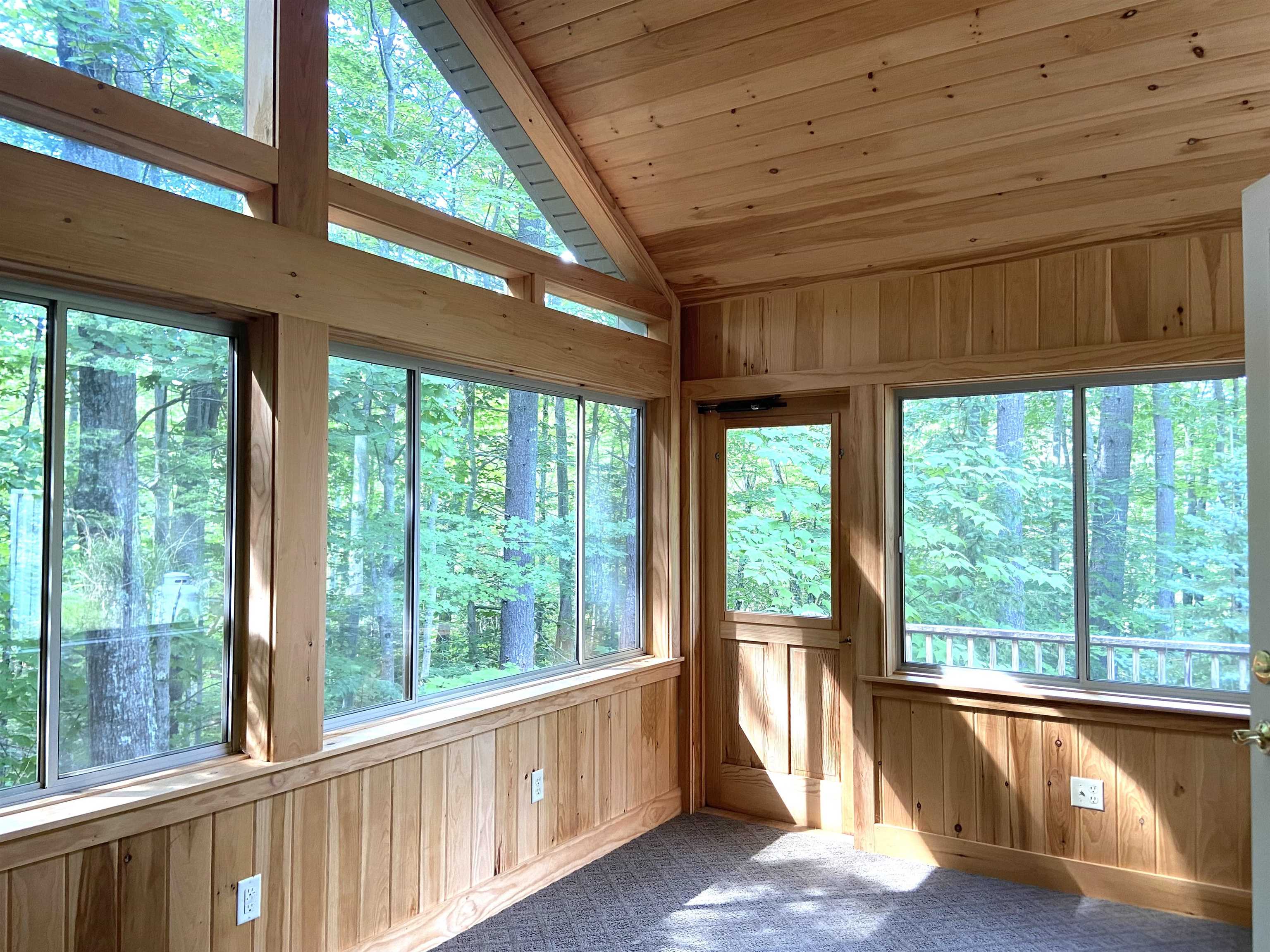 60 Cumberland Road Gilford, NH 03249 - Photo 15 of 37