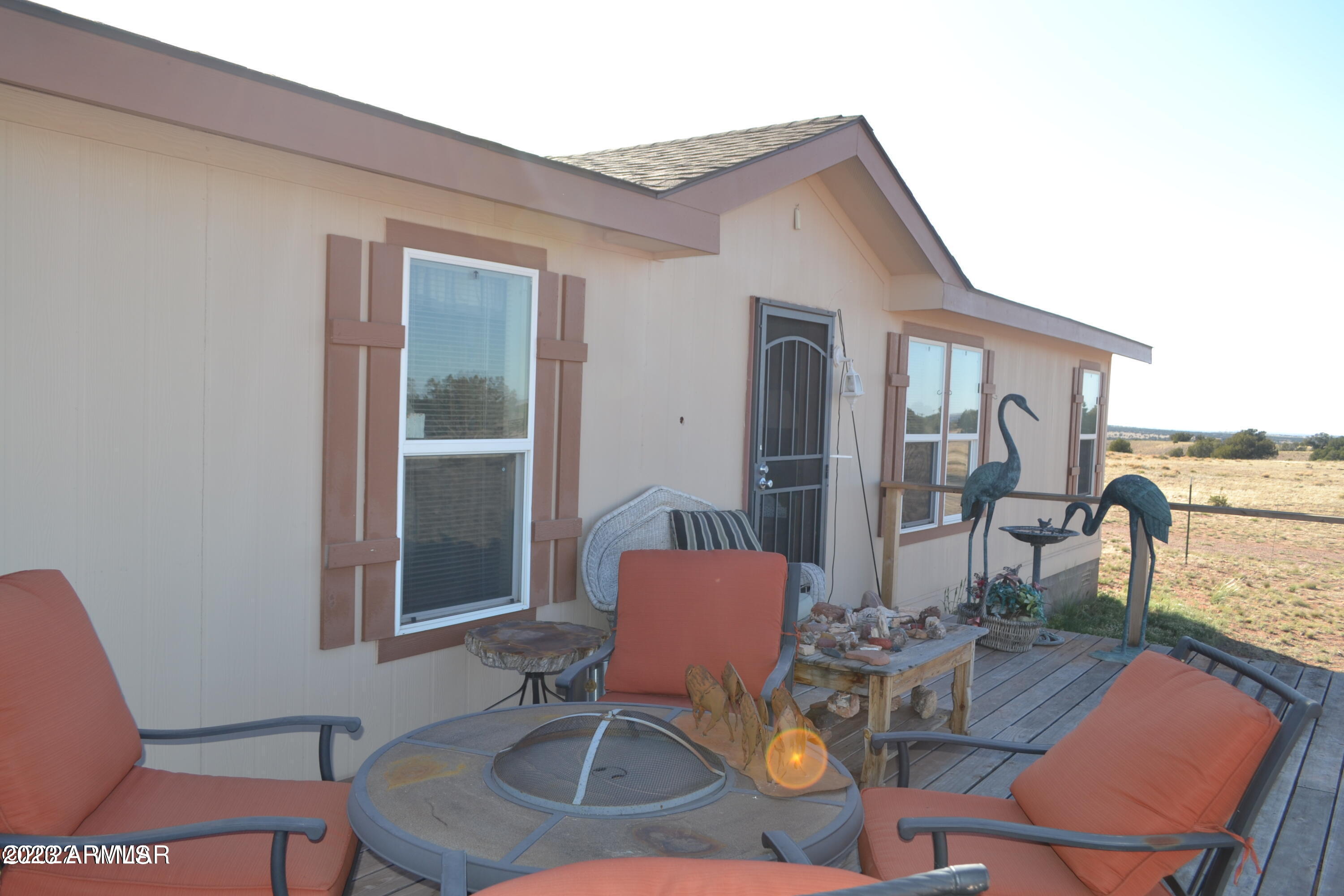 259 County Road Concho, AZ 85924 - Photo 16 of 58 35C1676BE0831A11
