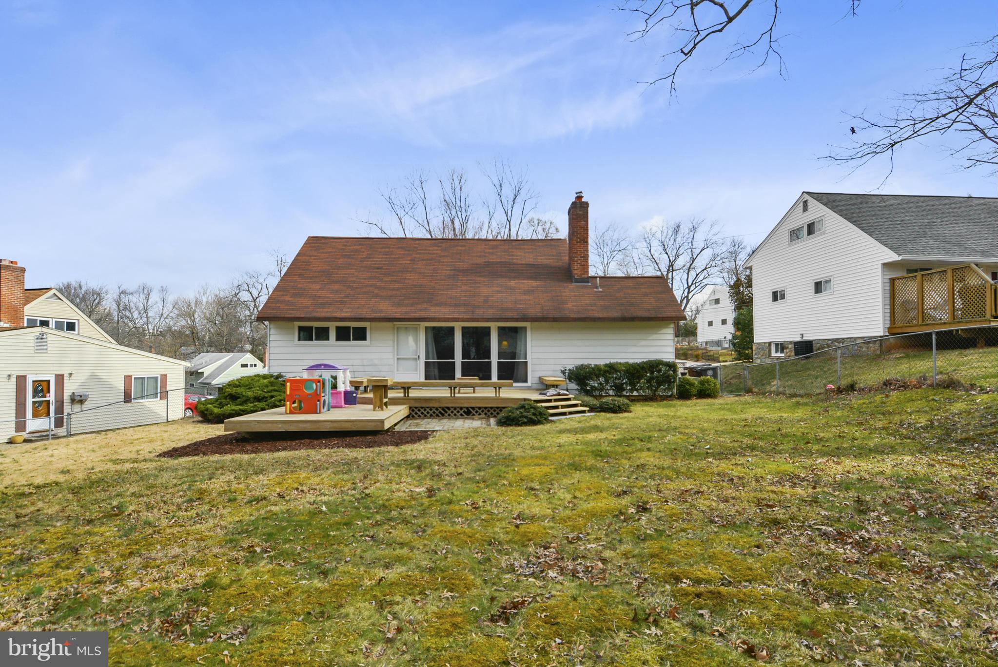 809 Brice Road Rockville, MD 20852 - Photo 18 of 20 Exterior (Rear)