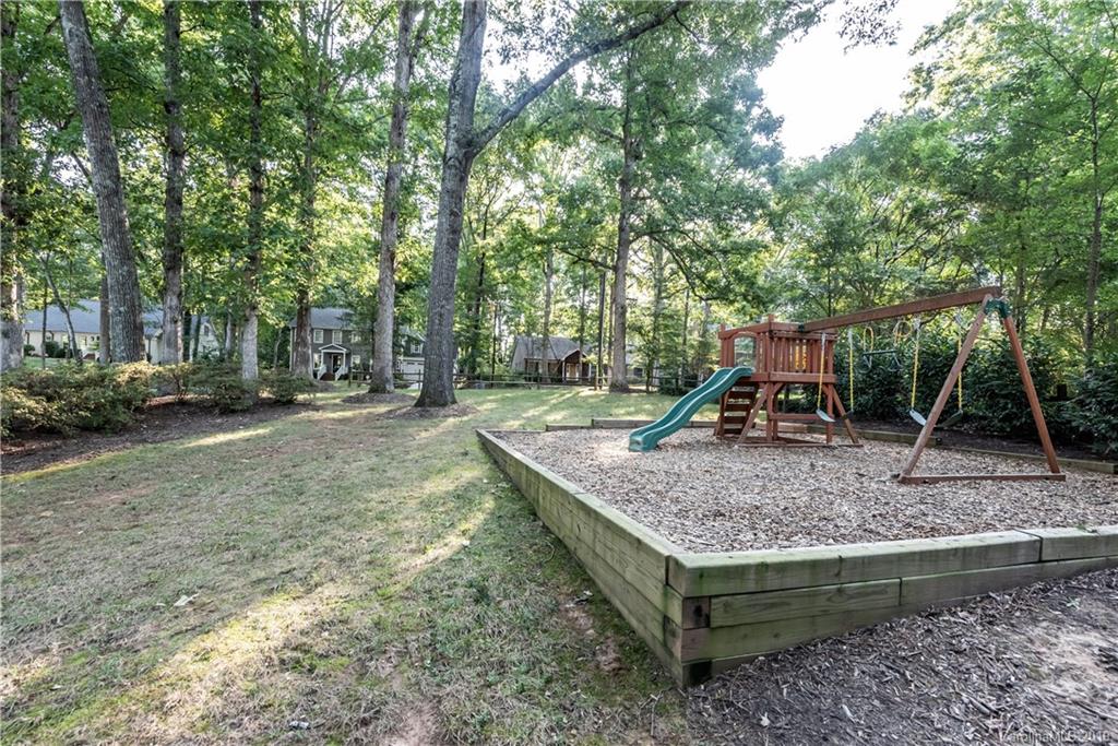 1323 Rutledge Avenue Charlotte, NC 28211 - Photo 31 of 33 Gallery Image 31