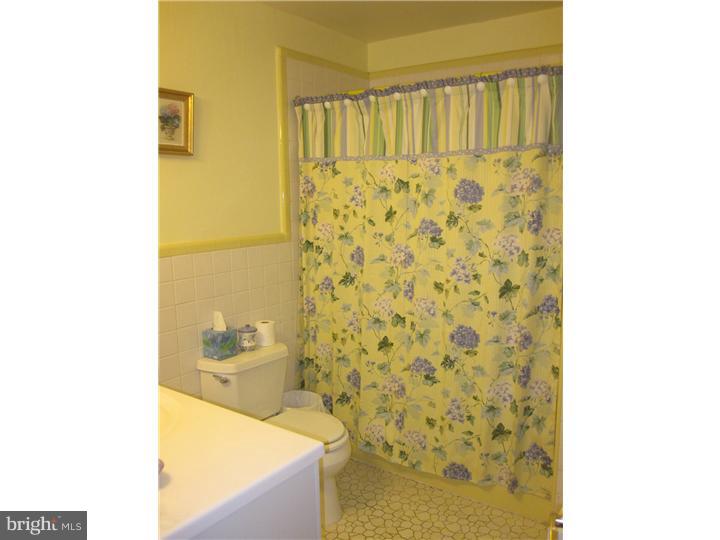 303 Kresson Road Voorhees, NJ 08043 - Photo 10 of 24 Bathroom