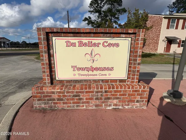 $198,500 | 13 Townhouse Cove, Lafayette, LA 70506
