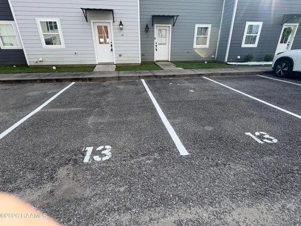 $198,500 | 13 Townhouse Cove, Lafayette, LA 70506