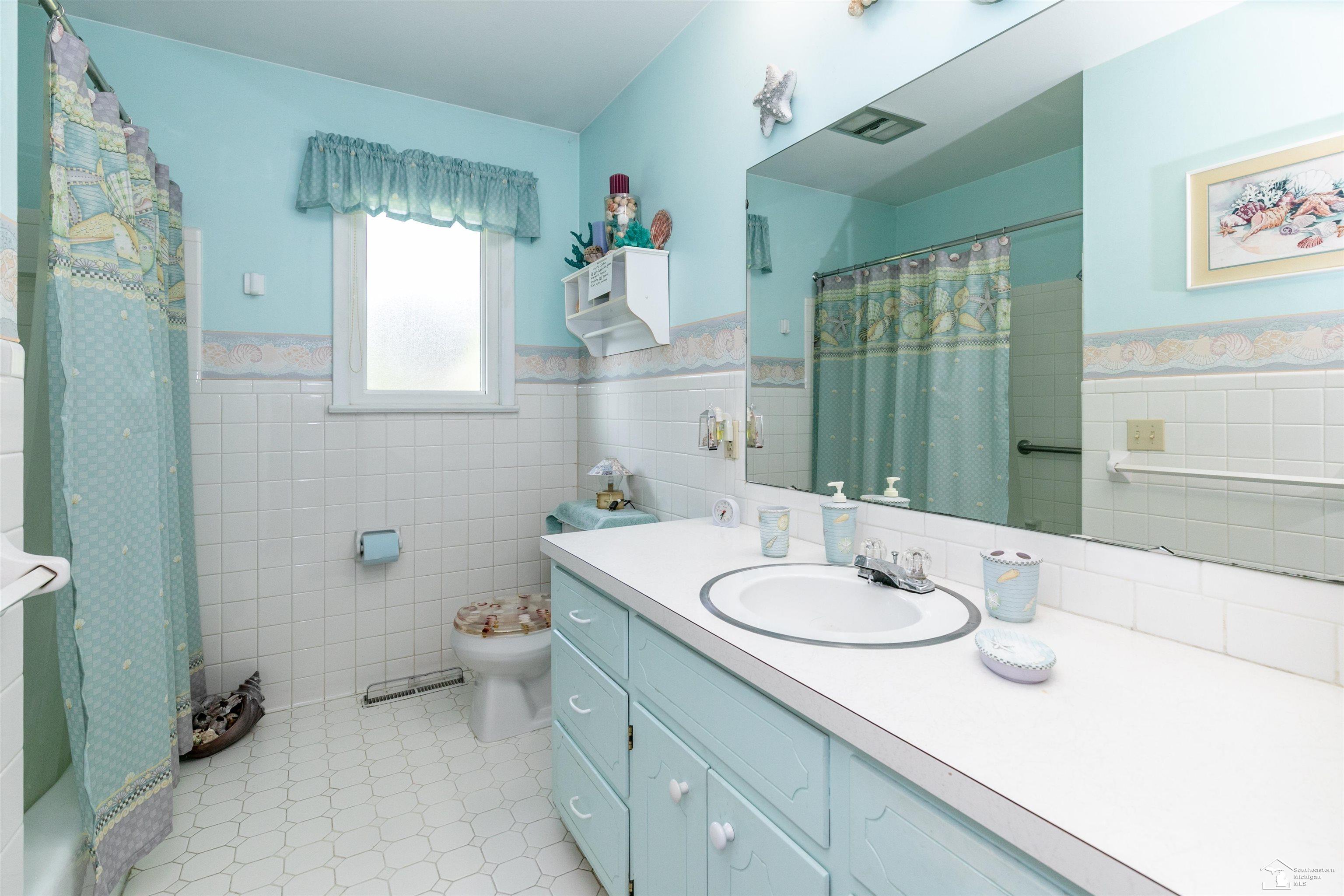 2703 Smith Road Lambertville, MI 48144 - Photo 23 of 39 Gallery Image 23