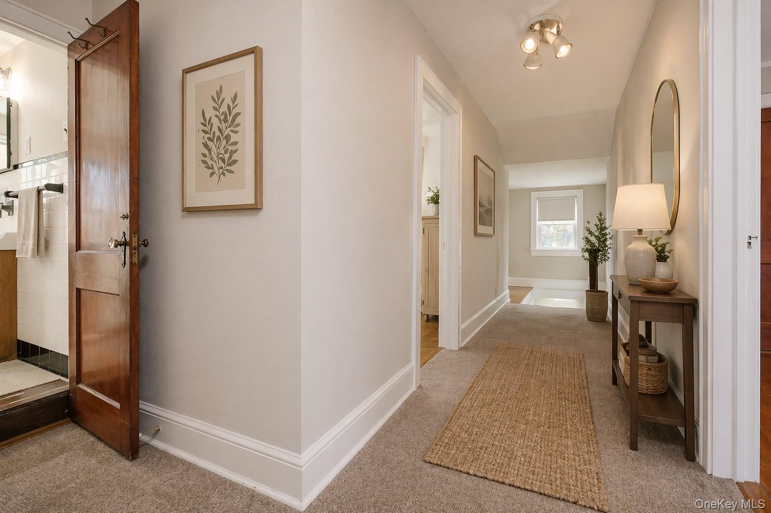 9 9th Street, Unit 3 New Rochelle, NY 10801 - Photo 5 of 11 Virtually staged Entry Foyer