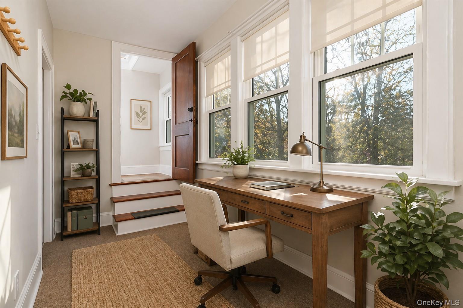 9 9th Street, Unit 3 New Rochelle, NY 10801 - Photo 7 of 11 Virtually staged Sunroom/Office