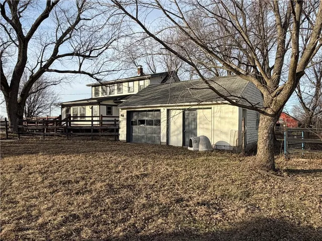 $219,900 | 21709 East 321st Street, Harrisonville, MO 64701