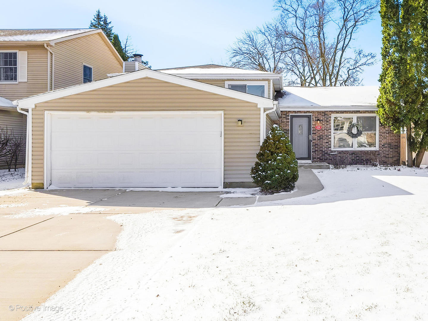 1500 Pershing Avenue Wheaton, IL 60189 - Photo 2 of 31