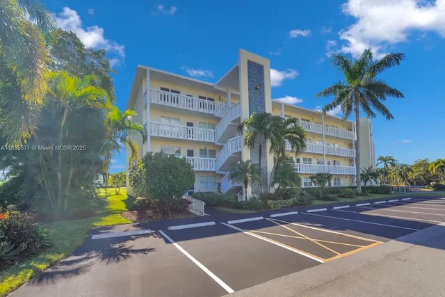 $250,000 | 115 Grantham A, Unit 115, Deerfield Beach, FL 33442