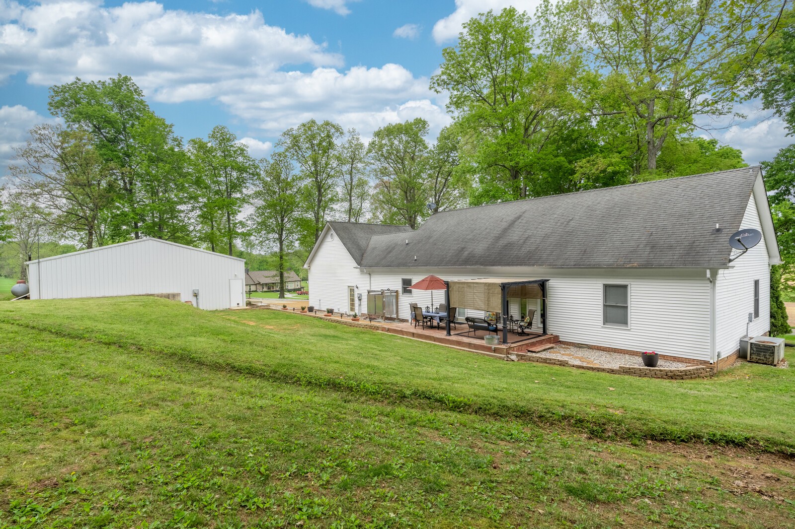 6565 Lamont Road Springfield, TN 37172 - Photo 8 of 24