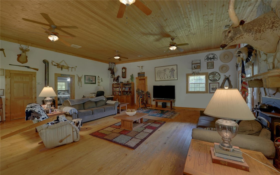 1688 Milltown Road Hartwell, GA 30643 - Photo 5 of 45 Gallery Image 5