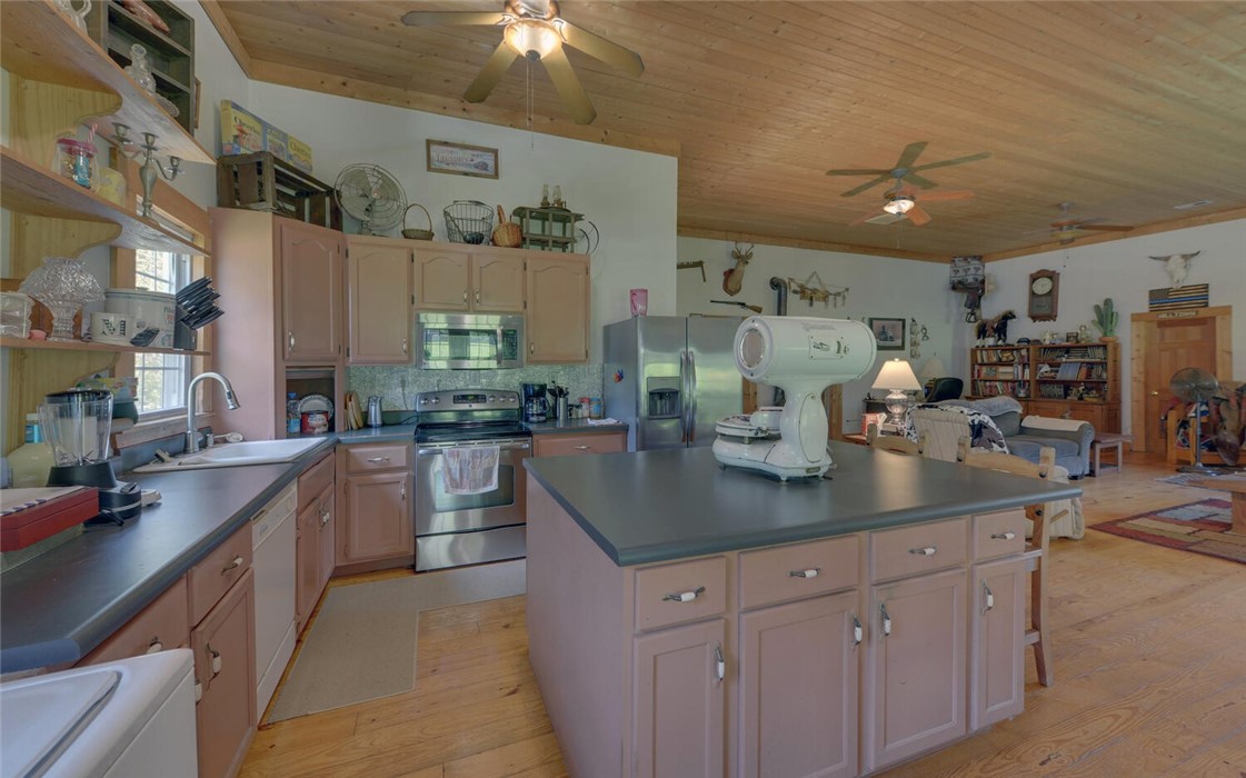 1688 Milltown Road Hartwell, GA 30643 - Photo 10 of 45 Gallery Image 10