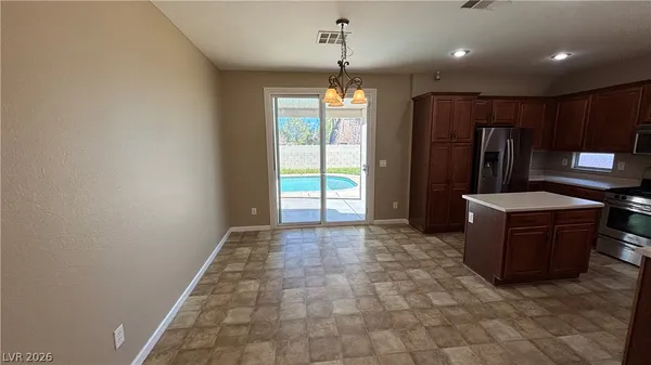 $2,400 | 4608 North Sergeant Court, North Las Vegas, NV 89031