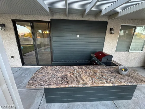 $2,400 | 4608 North Sergeant Court, North Las Vegas, NV 89031