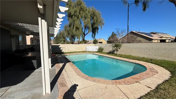 $2,400 | 4608 North Sergeant Court, North Las Vegas, NV 89031