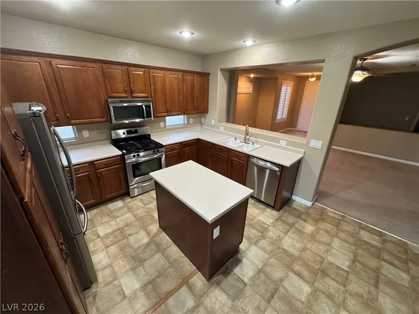 $2,400 | 4608 North Sergeant Court, North Las Vegas, NV 89031