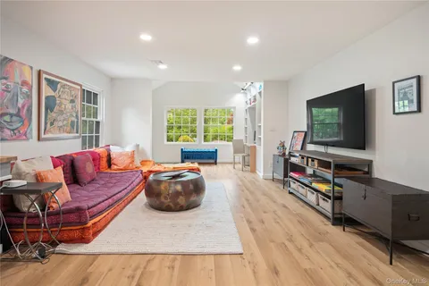 $850,000 | 6 East Belvedere Street, Cold Spring, NY 10516