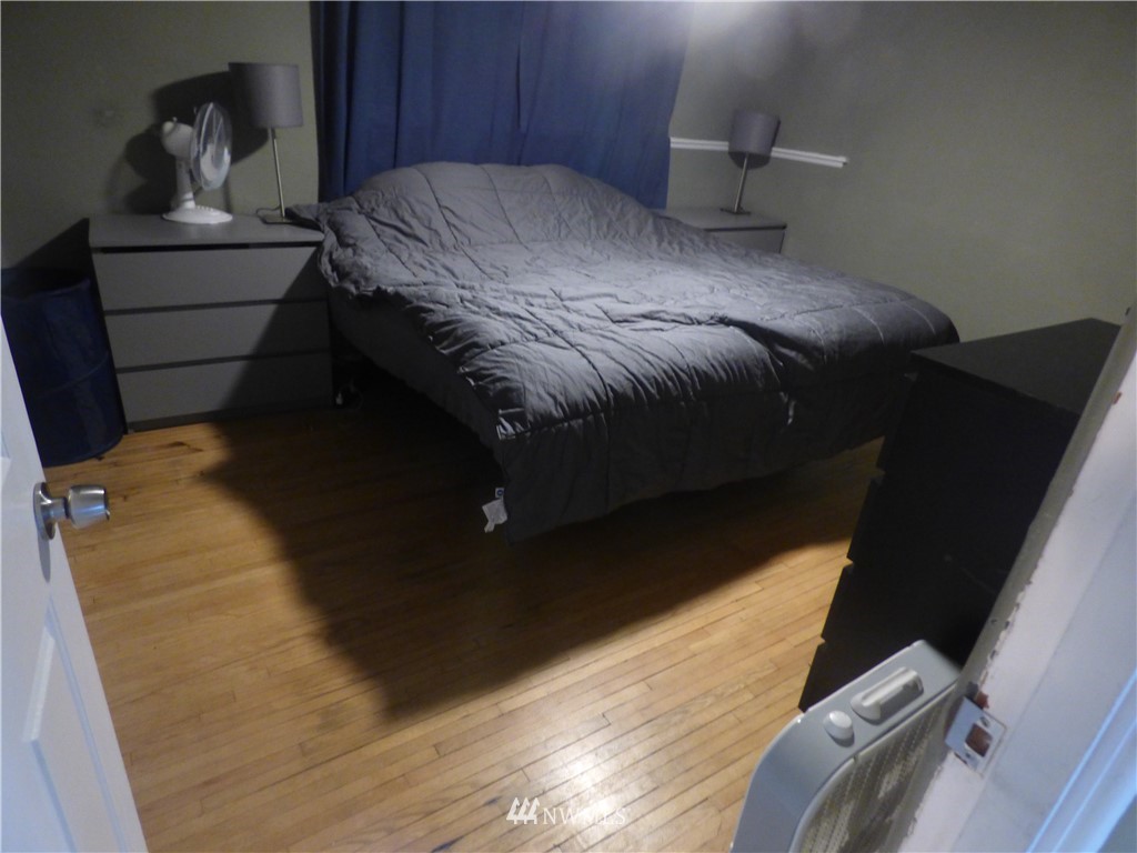 4215 Robin Road West University Place, WA 98466 - Photo 13 of 15 Gallery Image 13