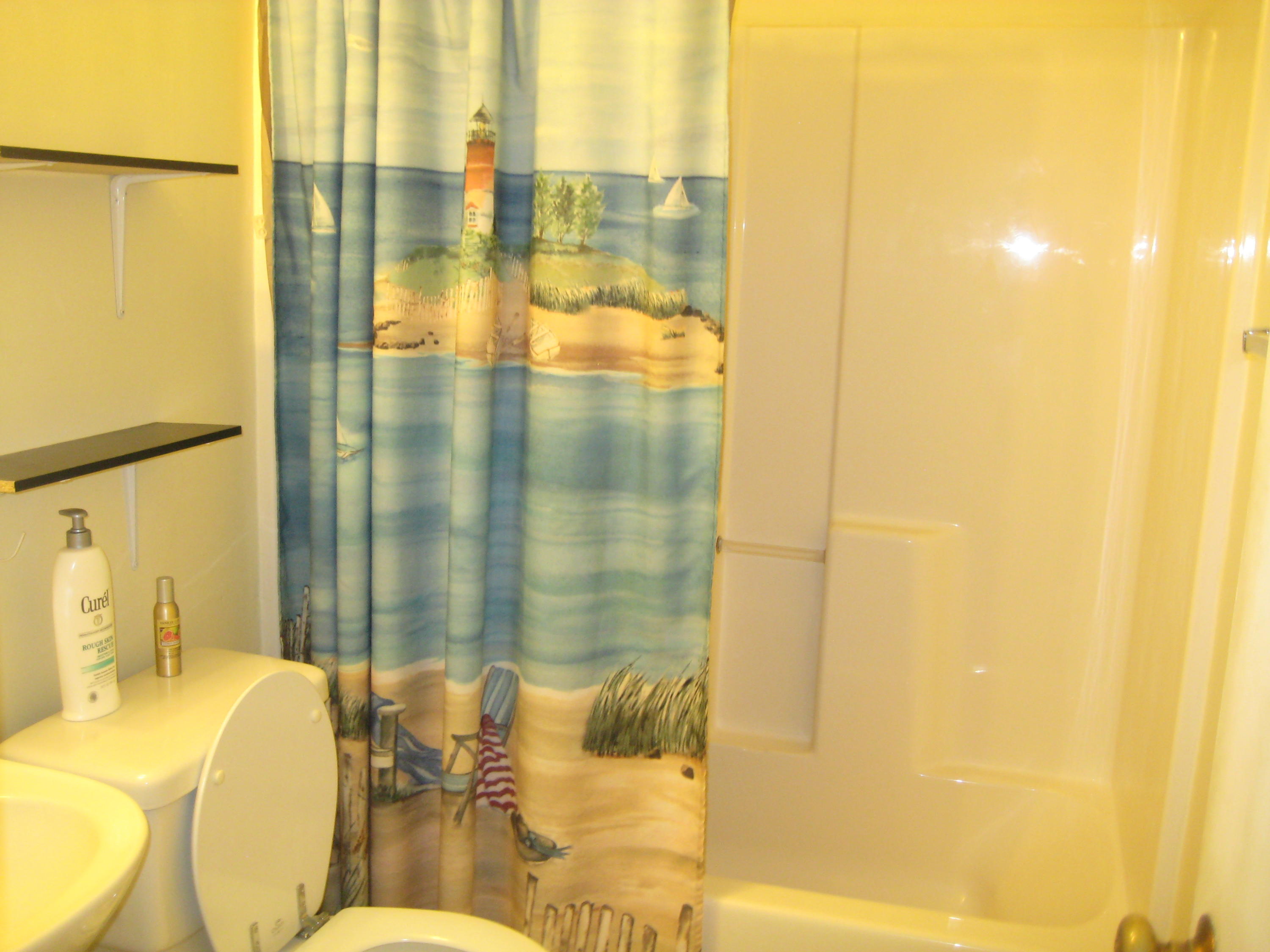 112 Pembroke Road Oak Ridge, TN 37830 - Photo 8 of 19 112 Pembroke Road 010