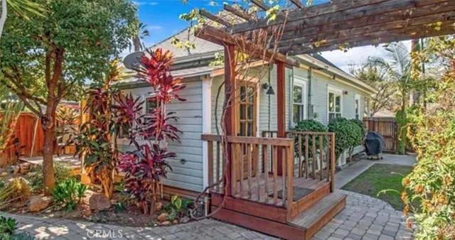 $3,900 | 329 South Grand Street, Orange, CA 92866