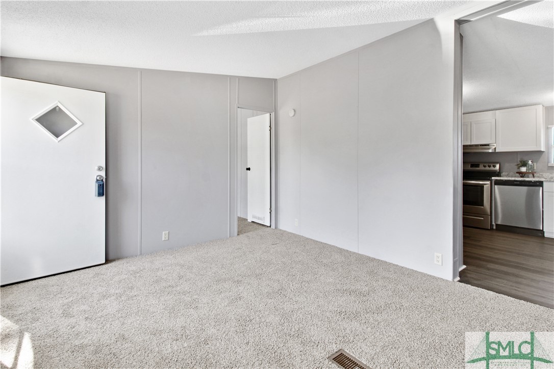 120 Sherwood Court Rincon, GA 31326 - Photo 4 of 28