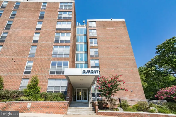$1,750 | 6100 Henry Avenue, Unit 4I, Philadelphia, PA 19128