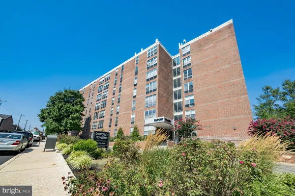 $1,750 | 6100 Henry Avenue, Unit 4I, Philadelphia, PA 19128