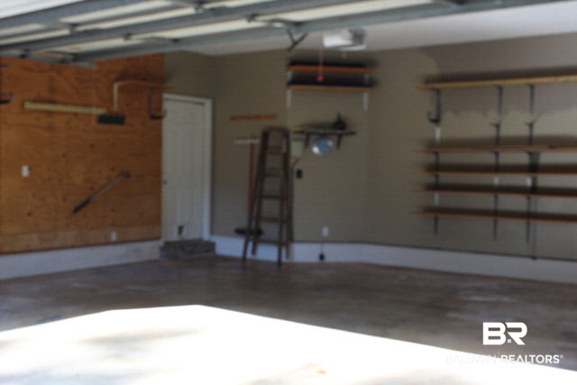 117 Ferncliff Circle Daphne, AL 36526 - Photo 13 of 13 Garage