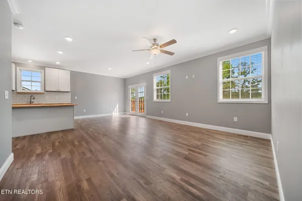 $2,500 | 3966 Mountain Vista Road, Knoxville, TN 37931