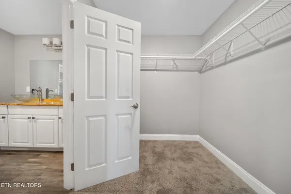 $2,500 | 3966 Mountain Vista Road, Knoxville, TN 37931