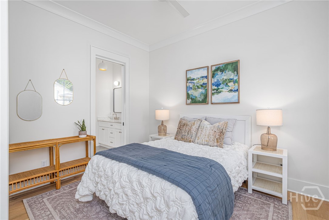 216 West 43rd Street Savannah, GA 31401 - Photo 15 of 32