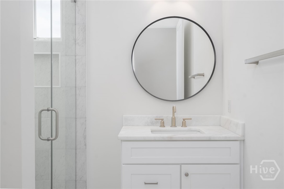 216 West 43rd Street Savannah, GA 31401 - Photo 28 of 32