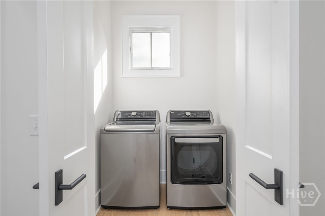 216 West 43rd Street Savannah, GA 31401 - Photo 29 of 32