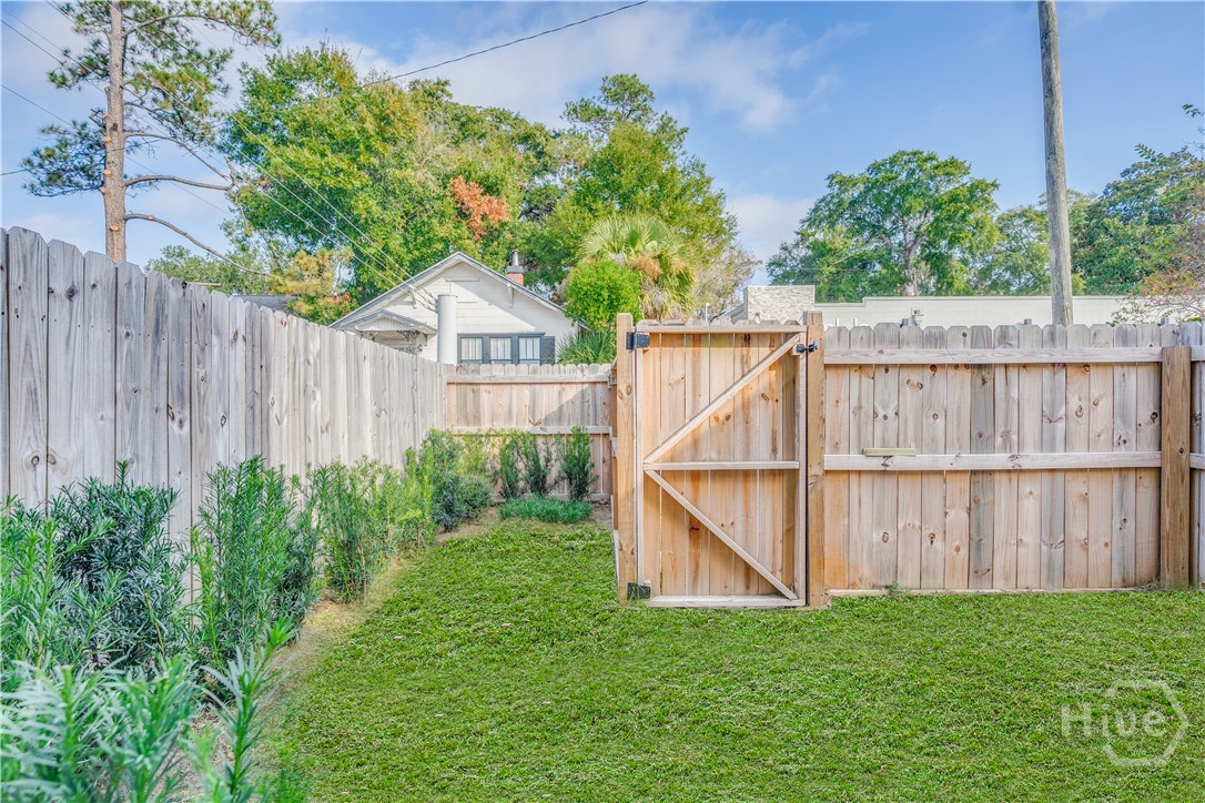 216 West 43rd Street Savannah, GA 31401 - Photo 31 of 32