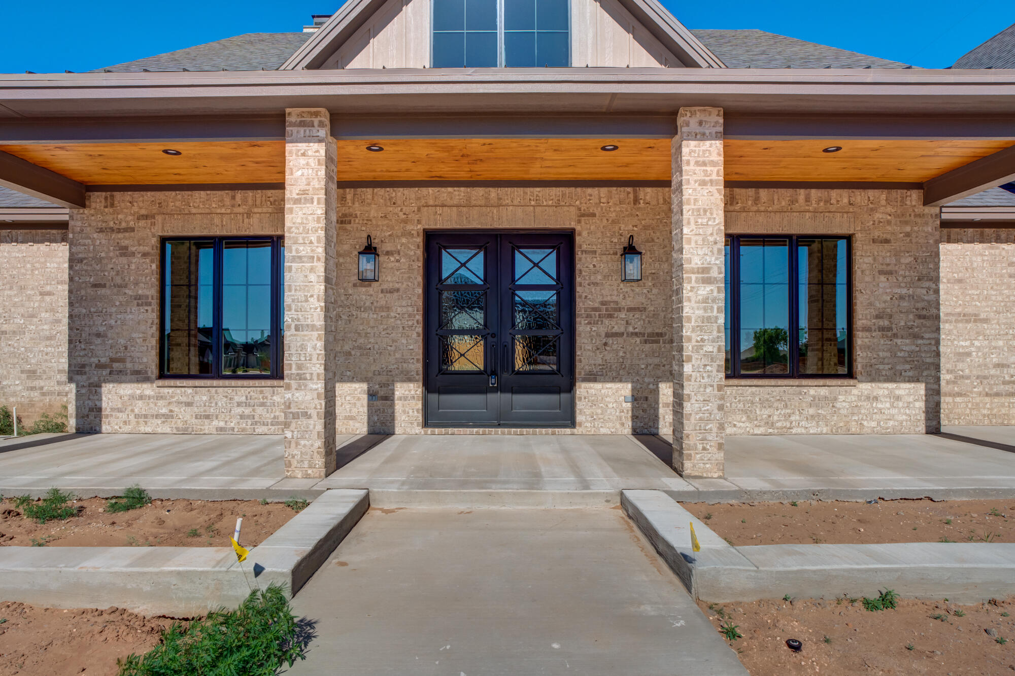 10414 Homestead Avenue Lubbock, TX 79424 - Photo 18 of 81 10414-Homestead-Ave_Lubbock-TX_4_Front-E