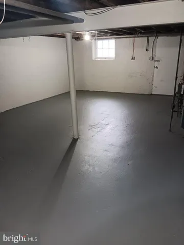 $1,900 | 41 North Kossuth Street, Baltimore, MD 21229